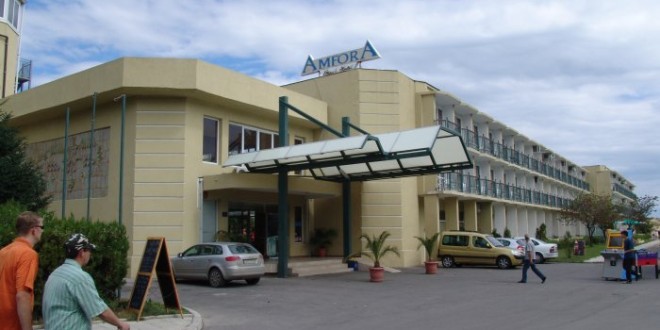 AMPHORA BEACH HOTEL 3*