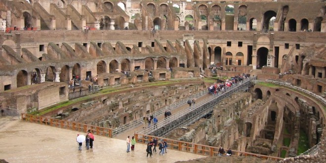 ITALIA – avion	          de la 435 €