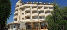 AURORA  HOTEL 3*